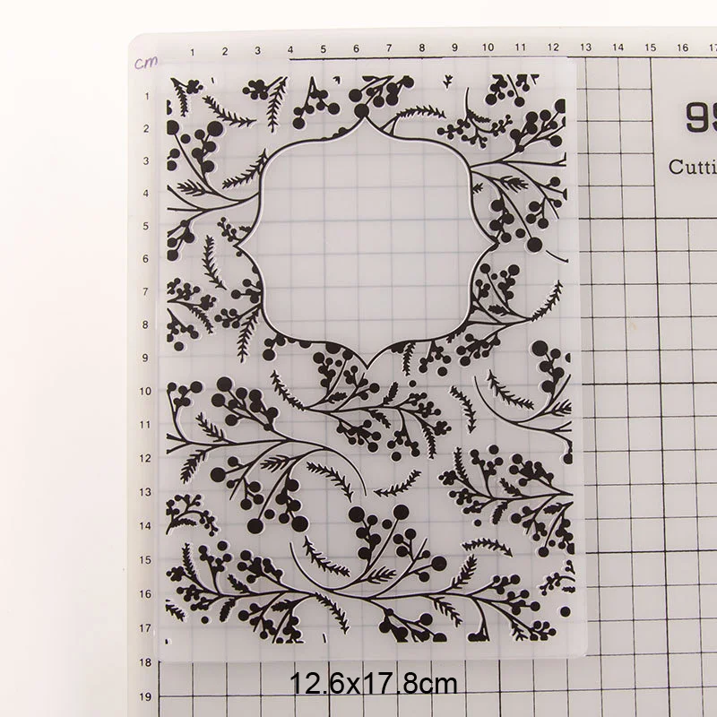 Папка с тиснением листья жемчужные бусины скрапбукинг пластиковые тисненые