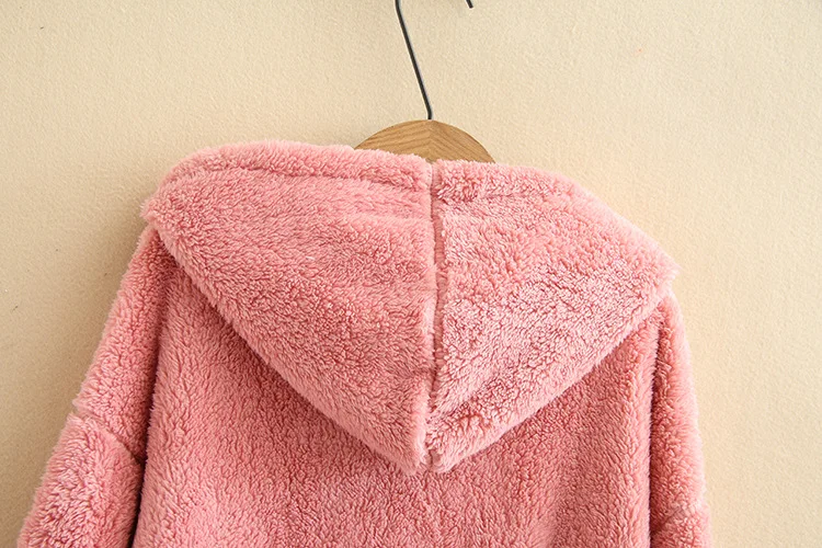 Blvyisla 4XL размера плюс с длинным рукавом флис розовый клубника пижамы Ночная рубашка для женщин Сладкий теплый с капюшоном ночная рубашка