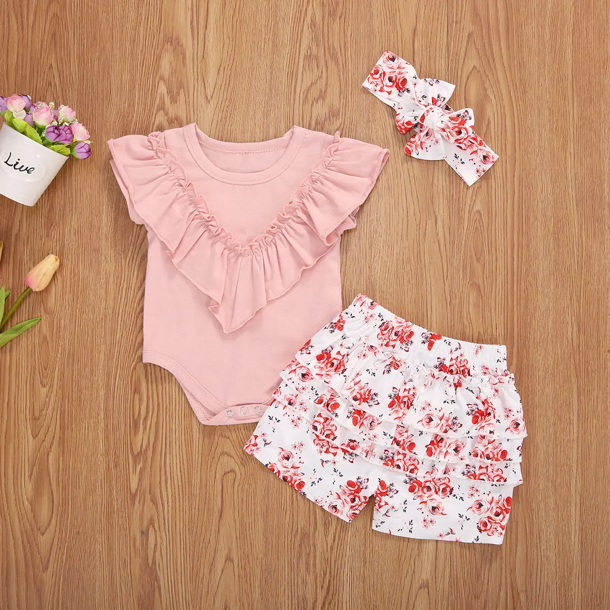 

0-24M Little Girl Outfits 3-Piece Summer Fashion V-shaped Jumpsuit + Unilateral Three-layer Floral Shorts + Headband Set