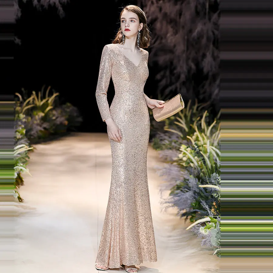 Женское длинное вечернее платье русалка золотистое с V образным вырезом и