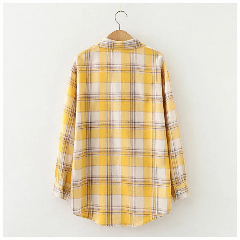 Блузка женская клетчатая с длинным рукавом свободного покроя на весну/осень