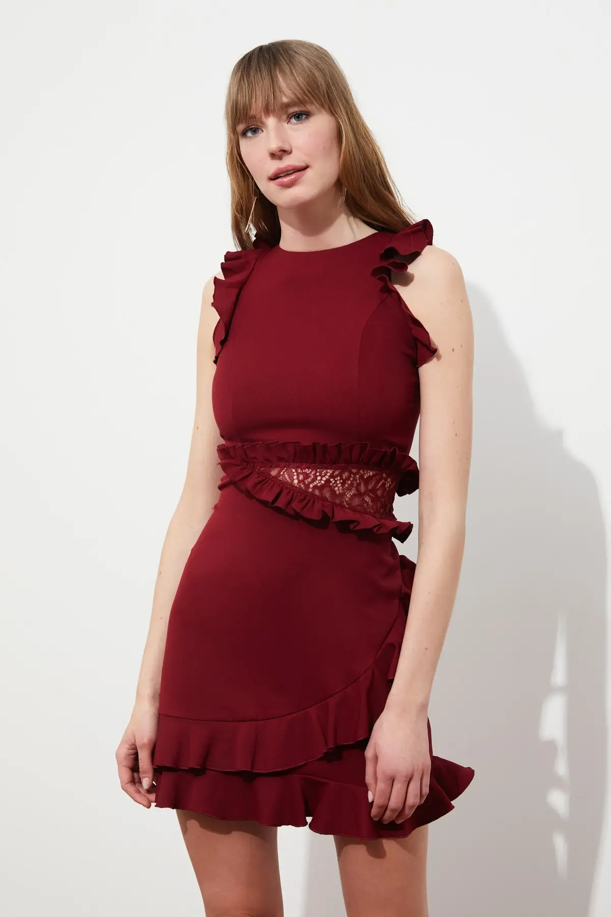 

Trendyol Ruffle Detail Dress TPRSS21EL0969