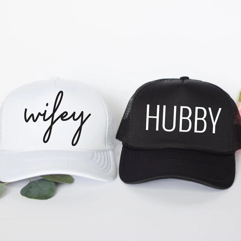 

Wifey Hubby Hat Husband Wife Mr Mrs bride groom Couples honeymoon Newlywed Just Married wedding bridal shower gift Photo props