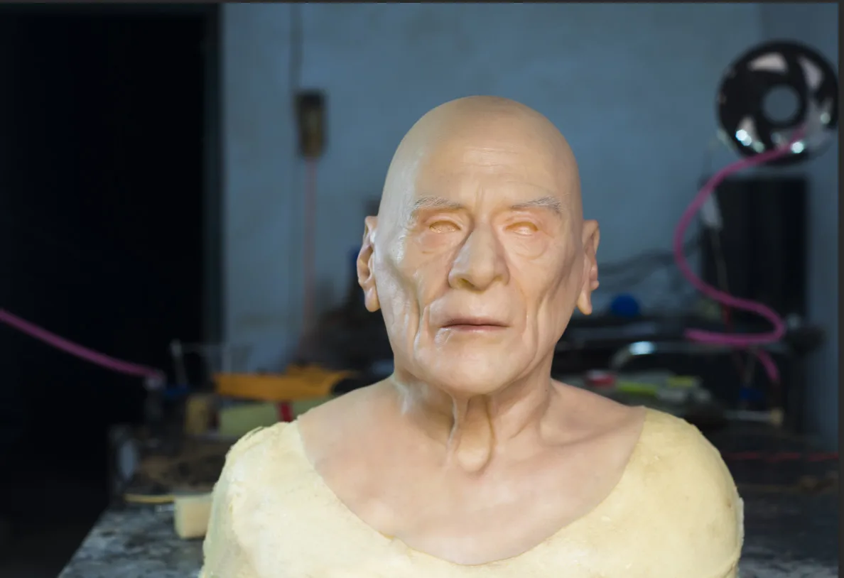 Бесплатная доставка Реалистичная силиконовая маска Европейский старик | Дом и