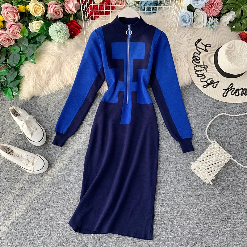 Женское осенне зимнее трикотажное платье свитер трапециевидной формы с длинными