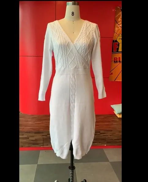 Зимнее теплое трикотажное платье женское осеннее платье-свитер с длинным