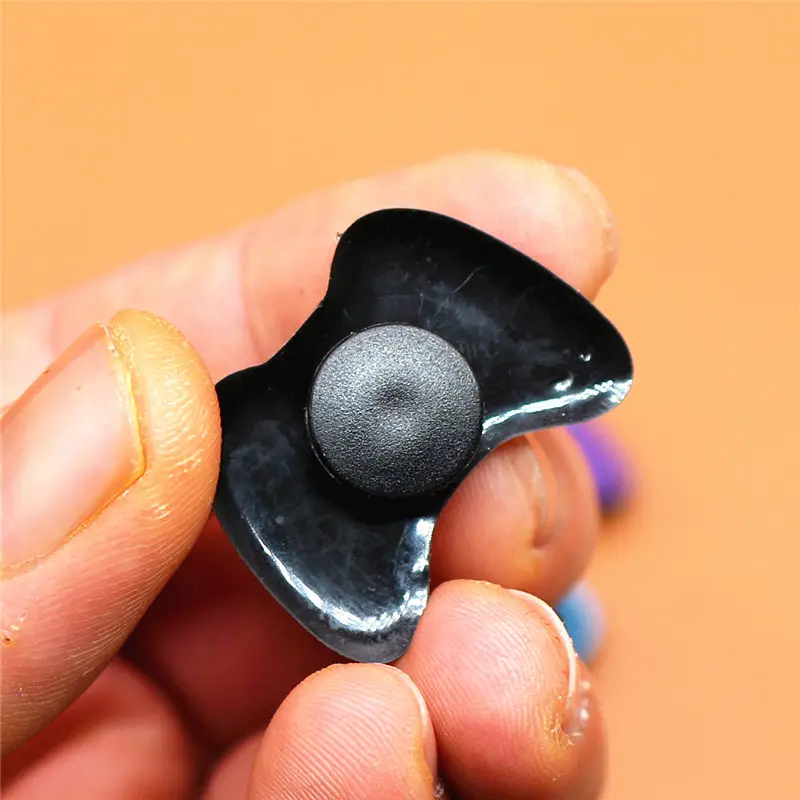 1pcs Cartoon UFO PVC shoe charms shoe accessories DIY shoe decoration for croc jibz kids favor kawaii cute X-mas gift U58