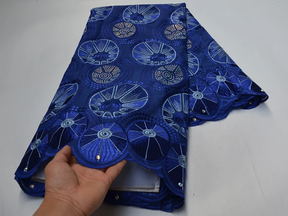 

Высококачественные Популярные синие швейцарские вуали из Дубая, швейцарские кружева в Швейцарии, вышитые камни, французская сетка для женщ...