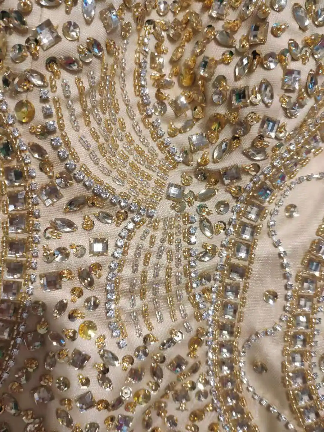 Роскошные блестящие вечерние платья с коротким рукавом и блестками 2019