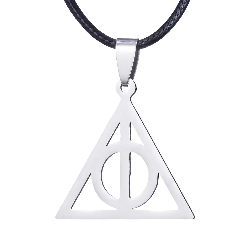 

Classic Hallows Death Pendant Necklace For Men Women Vintage Triangle Round Necklace Chain Fashion Jewelry Couple Necklace Gifts