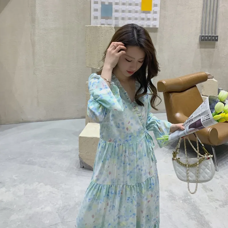 

Spring And Summer New Dress Korean Style Temperament Ink Painting Over The Knee Long Skirt With Elegant Cross V-Neck Long Skirt