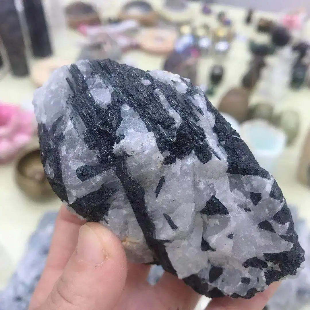 

Beautiful natural black tourmaline Reiki cures furnishing accessories