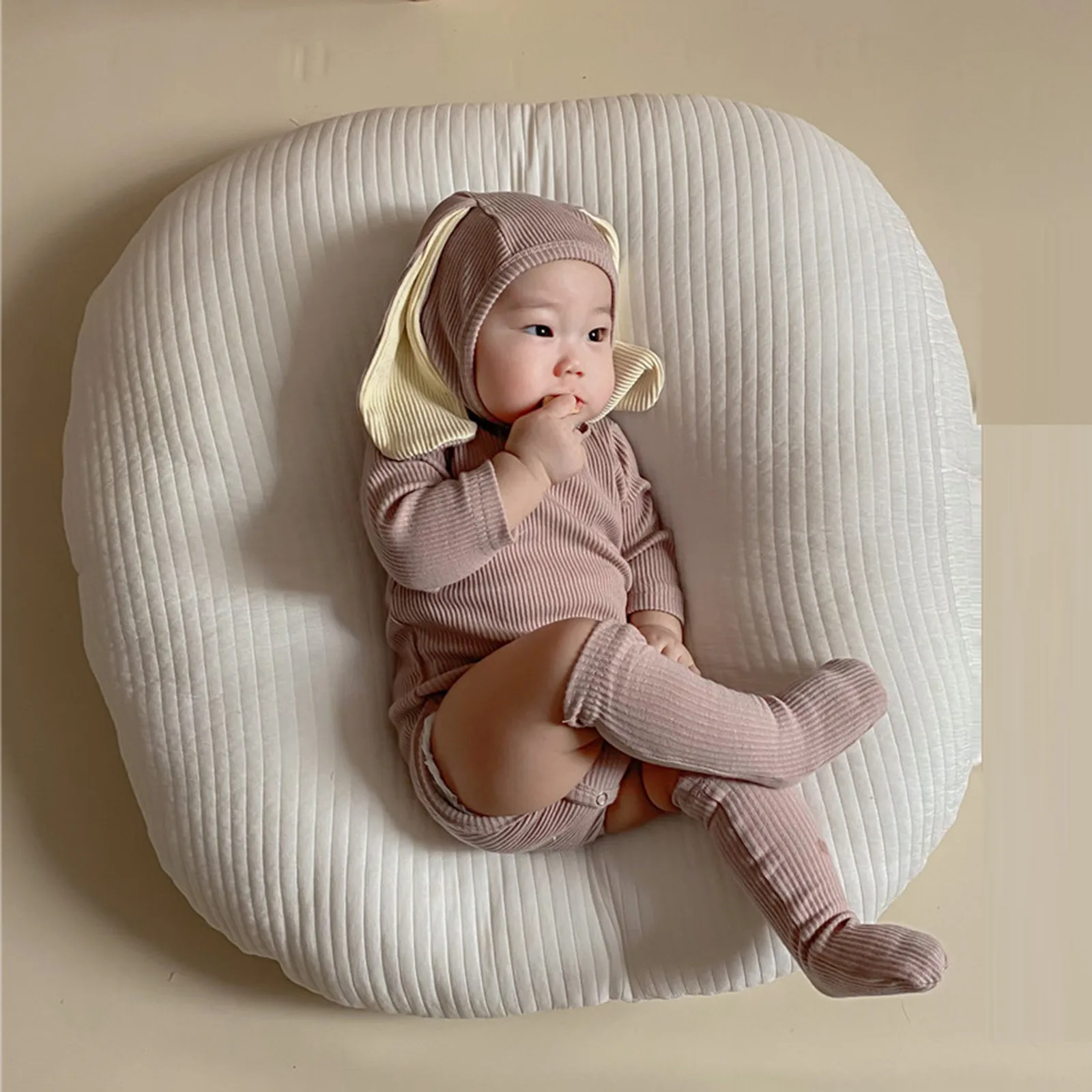 Одежда для новорожденных на весну и осень детские комбинезоны с кроликом