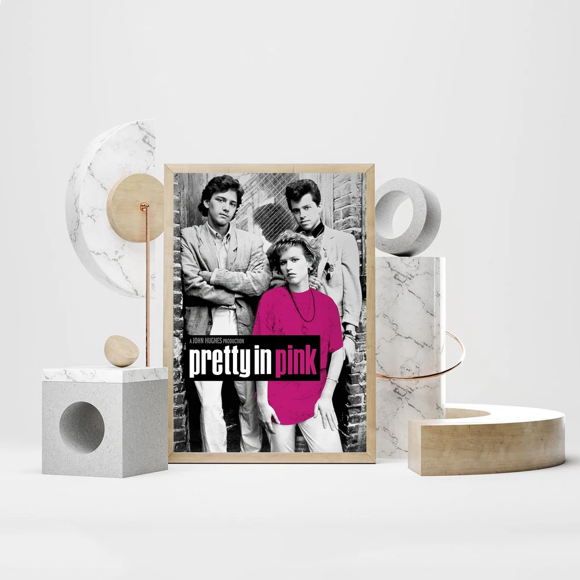 Красивый в розовом фильме плакат Классическая винтажная настенная живопись