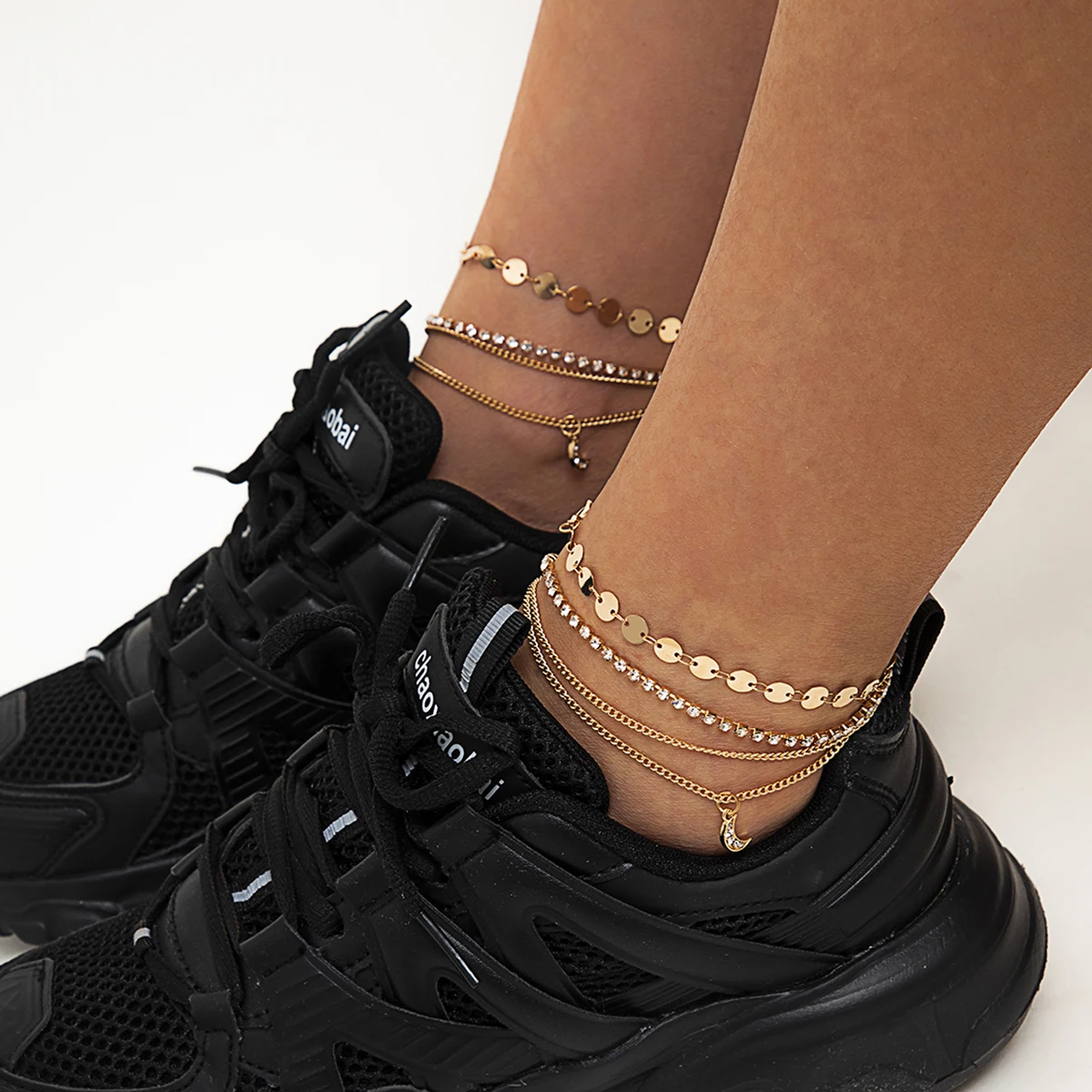 

PuRui Layered Sequins Rhinestone Chains on Foot Bracelet on the Leg Trendy Anklet Ankle Bracelets for Women Fashion Jewelry 2021