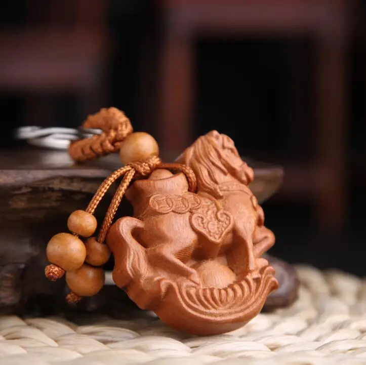 Китайский персиковый резной кулон с надписью деньги и Лошадь монета юаньбао