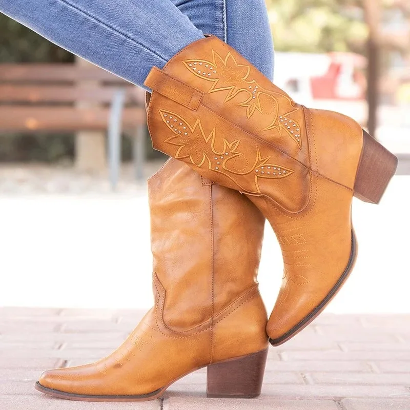 Новинка 2019 года женские ковбойские ботинки из кожи обувь на низком каблуке