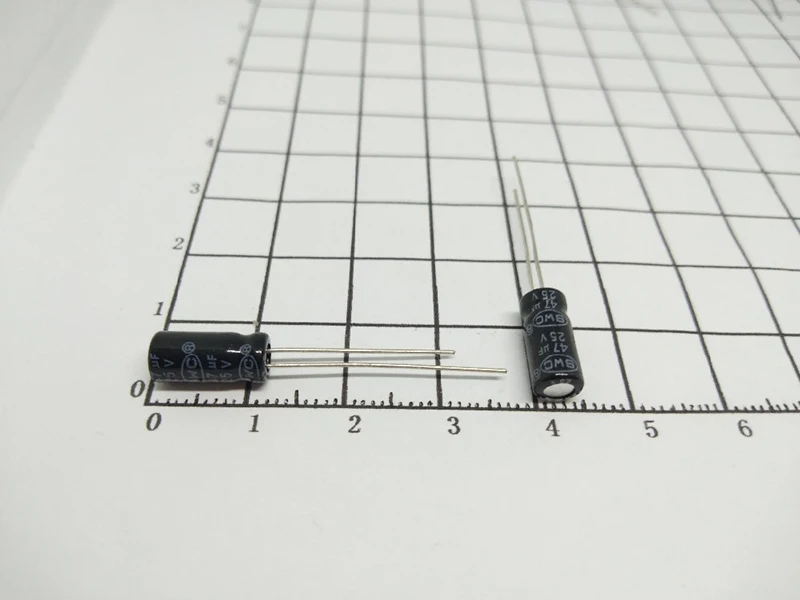 Доступный 50/партия 25 V 47 уровень ультрафиолета 5*11mm 47 мкФ 25 V высококачественный алюминиевый электролитический конденсатор