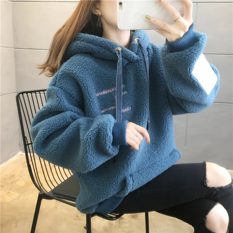 

Свитшот женский зимний из овечьей шерсти, с капюшоном