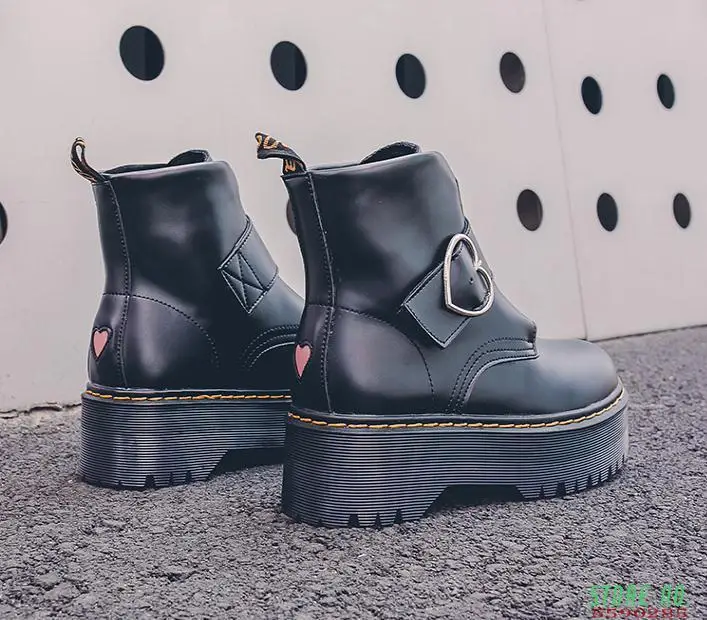 2020 New Spring Autumn Motorcycle Boots Women Fashion Love Heart Round Toe Platform Wedges Combat Boots Ladies Shoes Botas Mujer