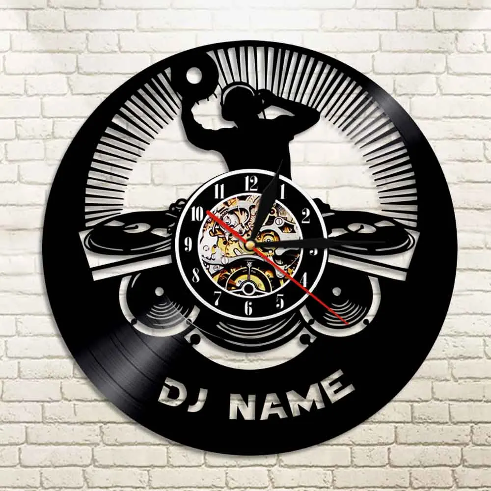 Фото Музыкальный DJ-плеер, виниловая пластинка, настенные часы, индивидуальное имя DJ, логотип, дискотека, танцы, подвесные часы, индивидуальный настенный декор для паба, подарок №4