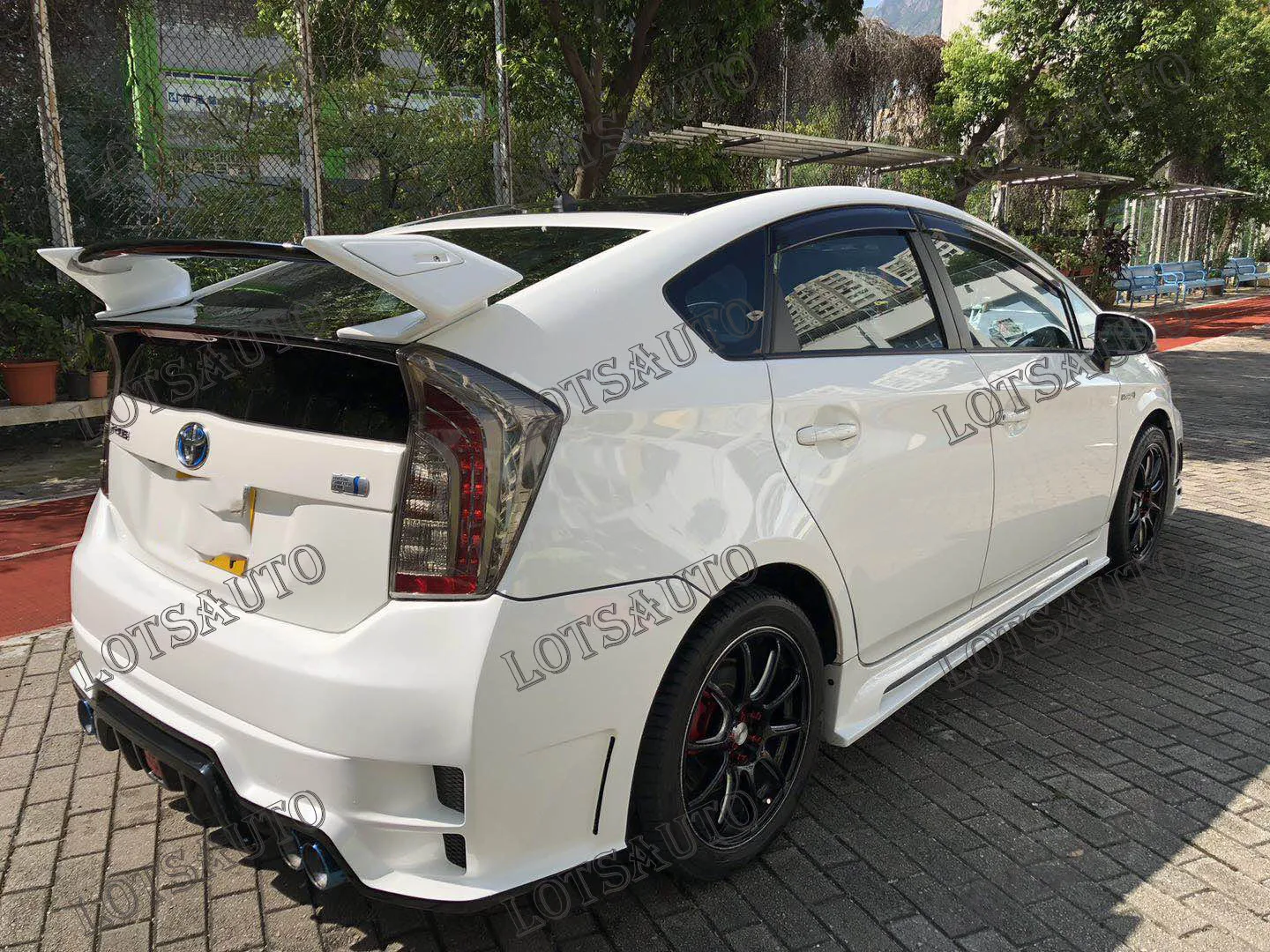 Автомобильный Стайлинг prius Carbon& black цвет два кронштейна задний спойлер Подходит для Toyota Prius ROWEN стиль спойлер багажника