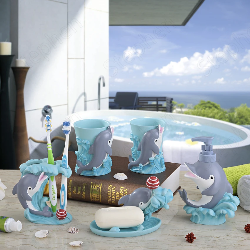 

Creativity Animal Relief Resin Bathroom Accessories Set European Modern Restroom Toothbrush Holder Five Piece Shower Accessories