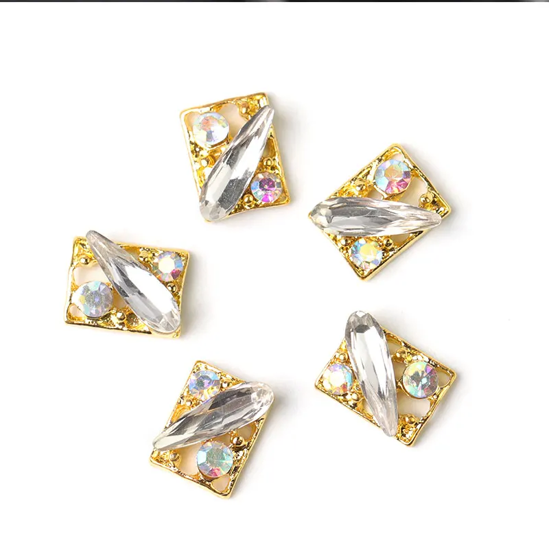 

10Pcs New 2019 Glitter Pearl with Rhinestones Alloy Metal 3D Nail Art Decoration Charms Studs Nails 3d Jewelry