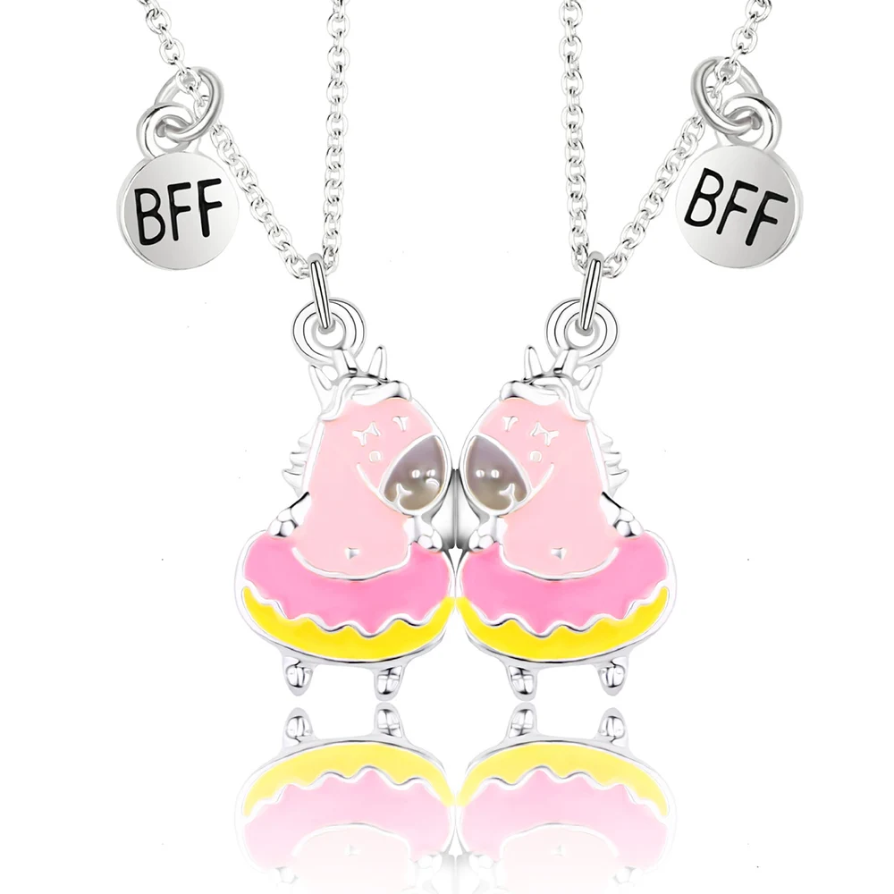 

Good Friends BFF Necklace 2pcs Cute Pony Horse Pendant Chain Couples Jewelry Women Kids Magnetic Splicing Necklace Birthday Gift