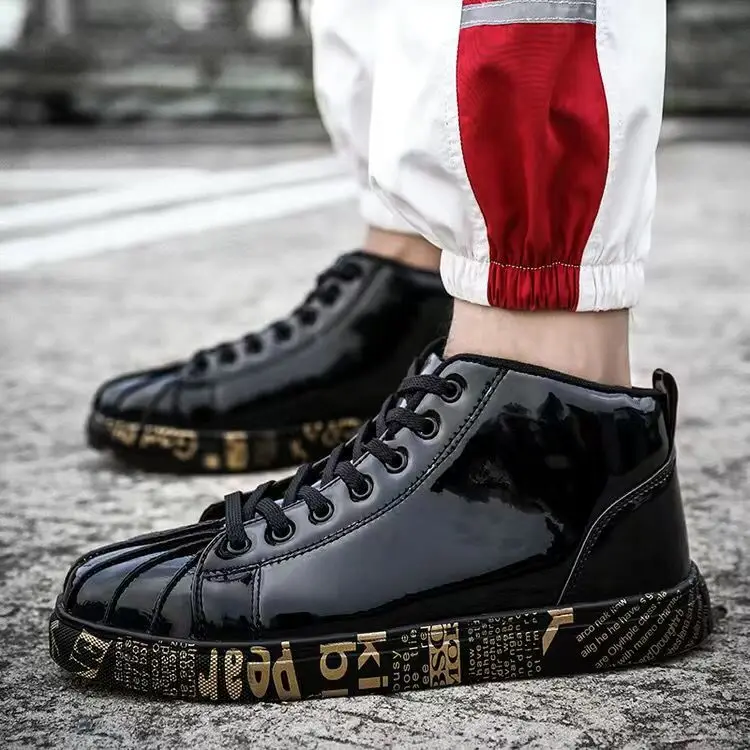 

NEW Brand designer High quality leather loafers men shoe with thick low rivets,casual board with High height zapatos sapatos