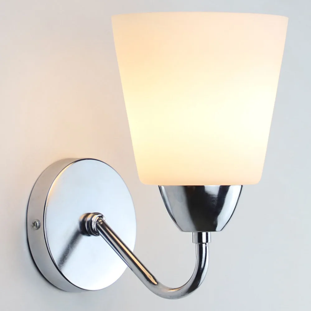

1Pc Modern Lamp Bedside Light Corridor Lamp Wall Light Decoration (White)