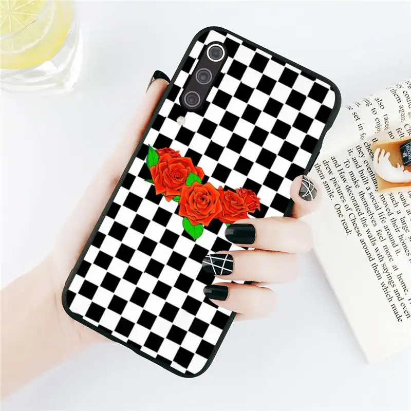 

Checkerboard Plaid Checked flame letter Phone Case For Xiaomi Redmi note 7 8 9 t k30 max3 9 s 10 pro lite Luxury brand shell