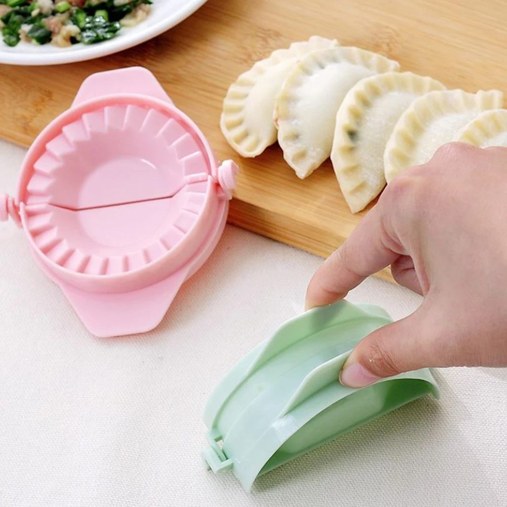 

1/2Pcs Plastic Dumpling Maker Chinese Food Jiaozi Making Mould Form Wrapper Dough Presser Slicer Kitchen Cooking Pastry Tools