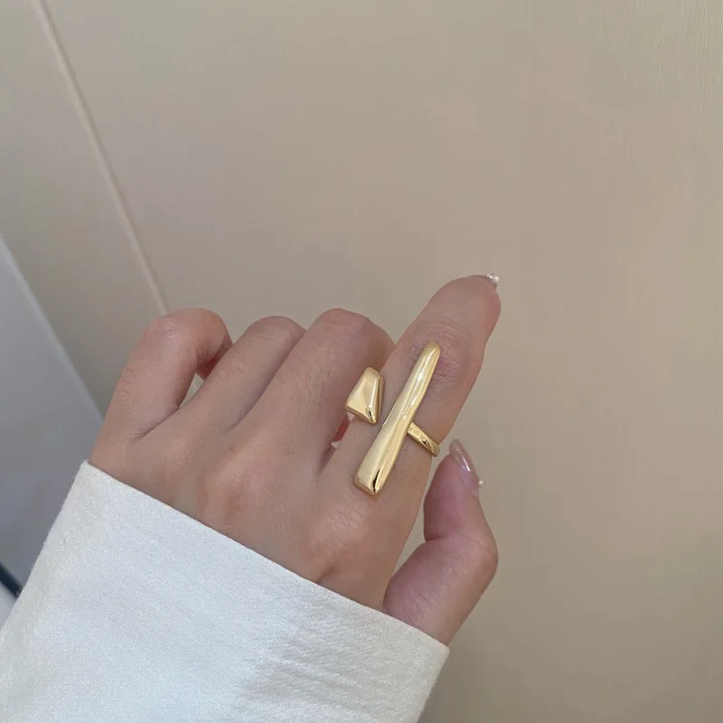 

U-Magical Exaggerated Irregular Gold Silver Metallic Geometric Ring for Women Open Adjustable Index Finger Bar Ring Jewelry