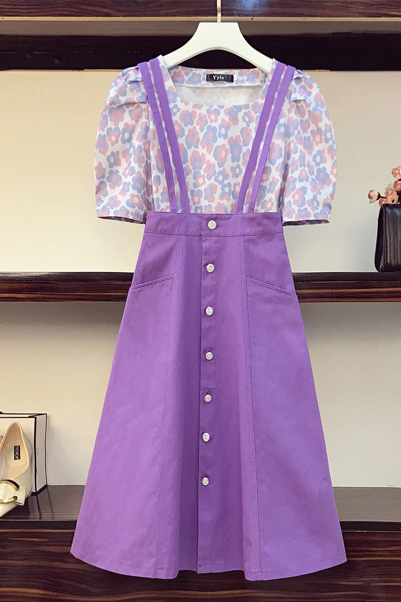 

Plus Size Summer Women Two Piece Set Fashion O-Neck Short Sleeve Print Tops and Purple Slim Strap Dress Suits Women Sets