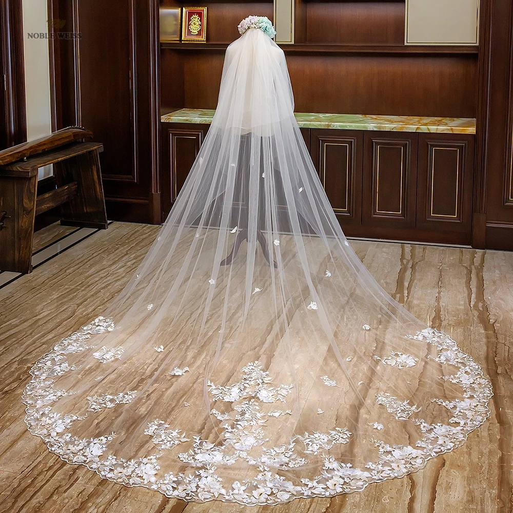 

Wedding Veils Long Cathedral Length Appliques 2T Lace Edge Bridal Veils with Comb Wedding Veil 3*4 meters