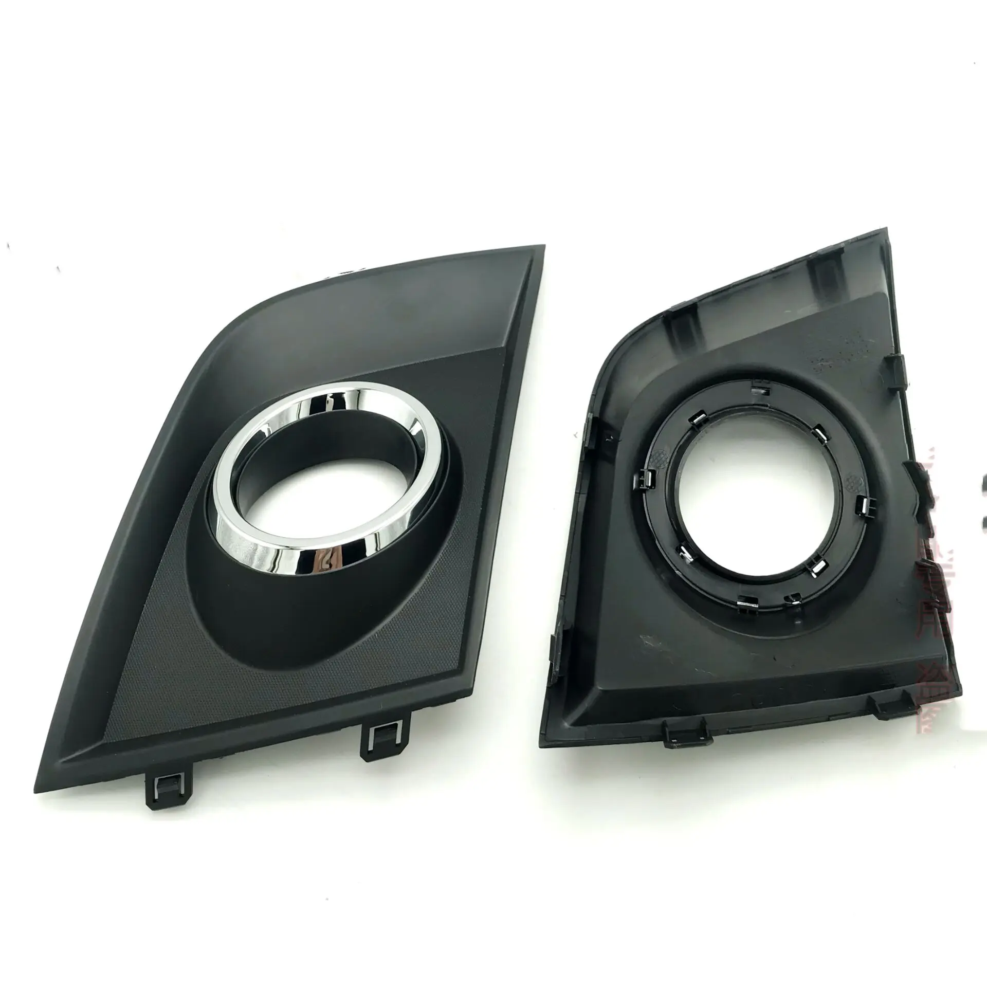 

Front fog light cover for 14-16 Chery Tiggo 3 front fog lamp cover T11-2803573PQ