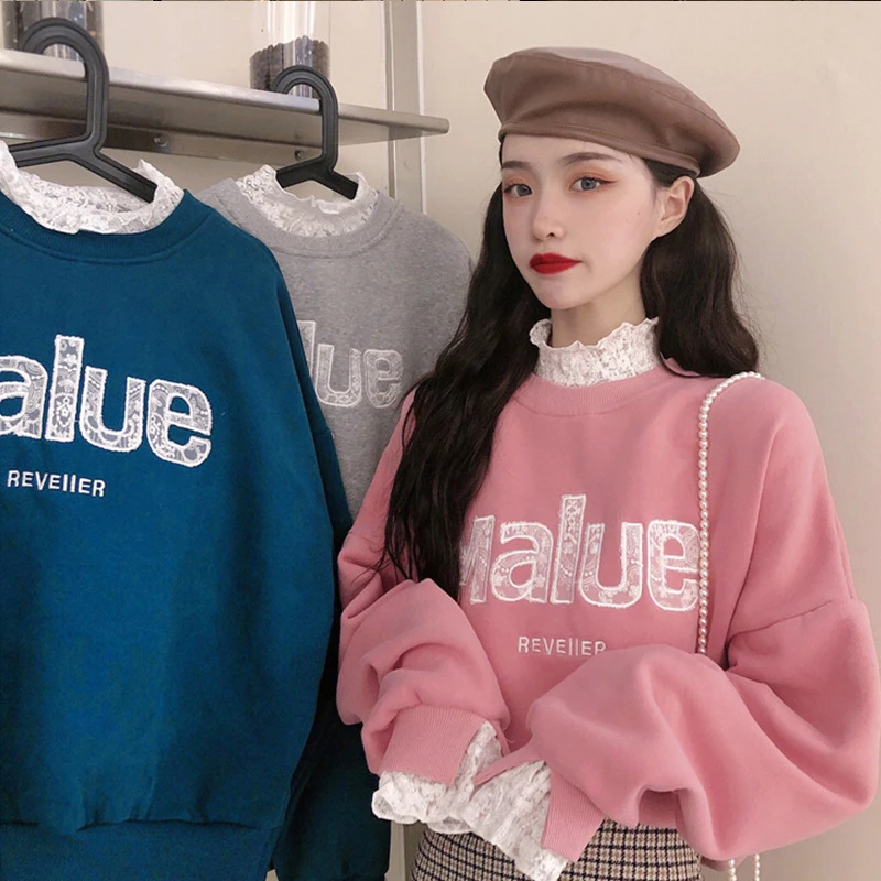 

2021 New Women Sweatshirt Autumn Winter O Neck Print Lace Patchwork Pullovers Fashion Fake Two Fleece Sweatshirt Women