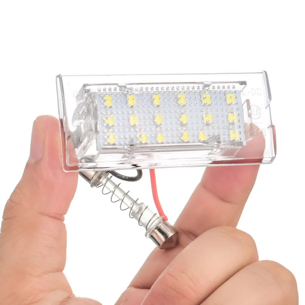 Светодиодсветильник лампа CANbus 18 SMD 3528 для BMW E53 X5 1999-2003 E83 X3 03-10 2 шт. | Автомобили и