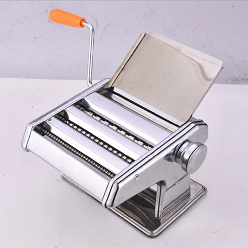 

Бытовая ручная машина для замешивания теста с тремя ножами