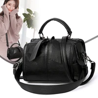 new elegant shoulder bag european and american fashion handbags ladies handbag messenger bag pillow bag weipang 20x13x16cm