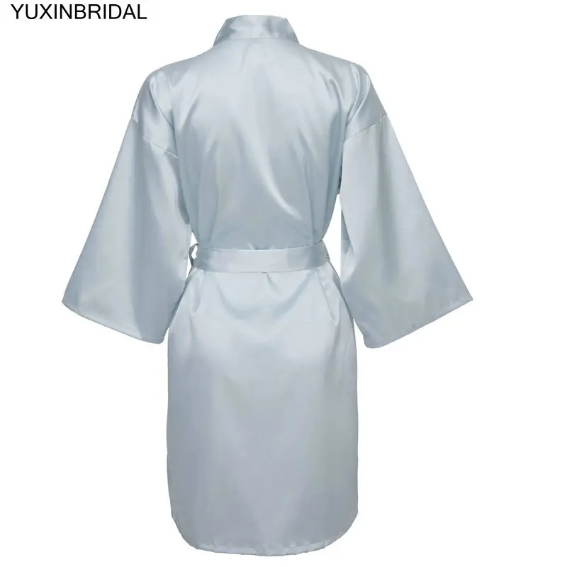 Light Blue YUXNBRIDAL Атласный халат для невесты, Свадебный банный халат, одежда для невесты, Свадебный Однотонный женский халат до колена - Цвет: Light Blue