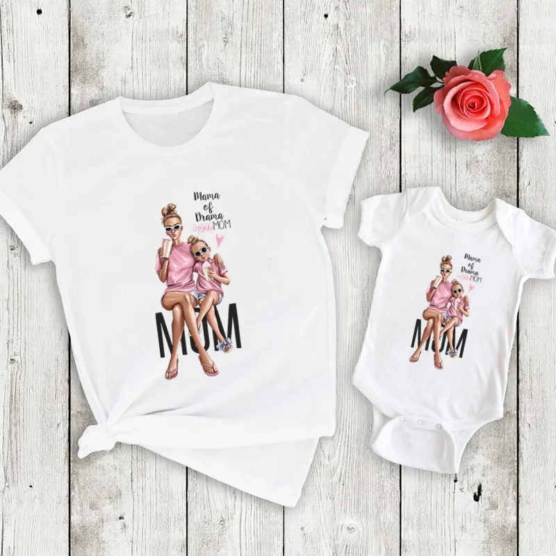 Super Mom and Daughter Son Family Look T shirt Matching Outfits Mommy And Me T-shirt Woman Girls Boys Clothes Baby Romper | Мать и