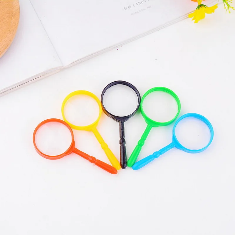 Пластиковая стойка с лупой Высококачественная оптическая линза 7 цветов