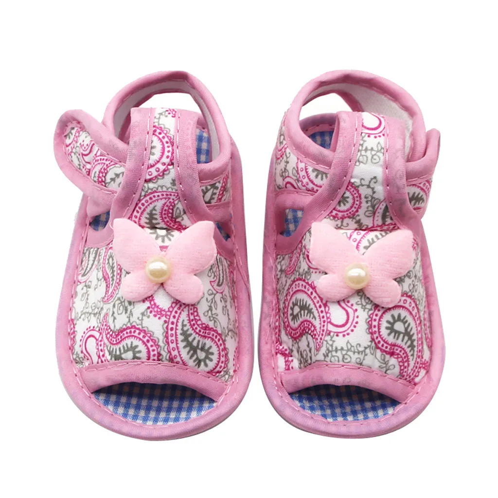Сандалии для новорожденных девочек мягкая Летняя обувь на плоской подошве с