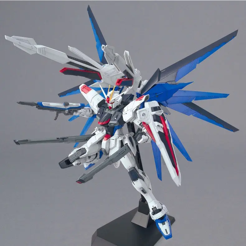 

Daban Gundam MG1/100 СВОБОДА Gundam 2,0 Numeber 6650 класс MASTER E1/100 игрушки модели Gundam
