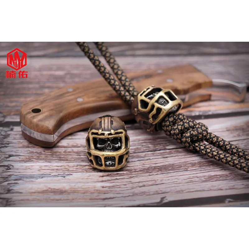 1PC Skull Rugby Hat Football cap Reteo Bronze Tibetan Silver EDC Paracord Beads Umbrella Rope Cord Lanyard Pendants Knife Beads
