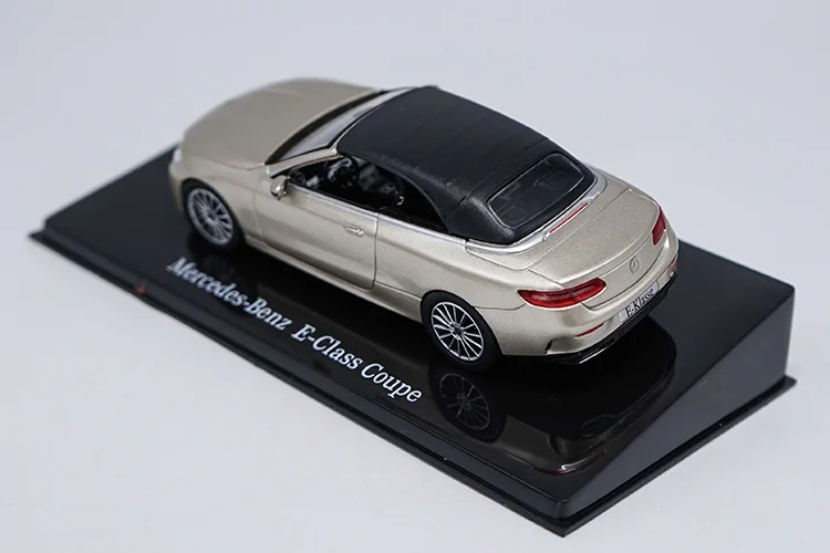 1:43 E300 E-KASE Coupe модель сплава автомобиля статические высокой моделирования металлические модельные автомобили с оригинальной коробкой
