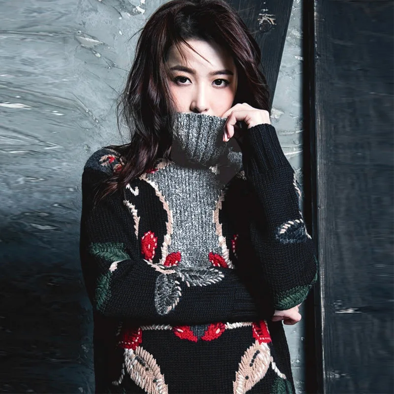 Женский трикотажный свитер с цветочной вышивкой теплый вязаный пуловер
