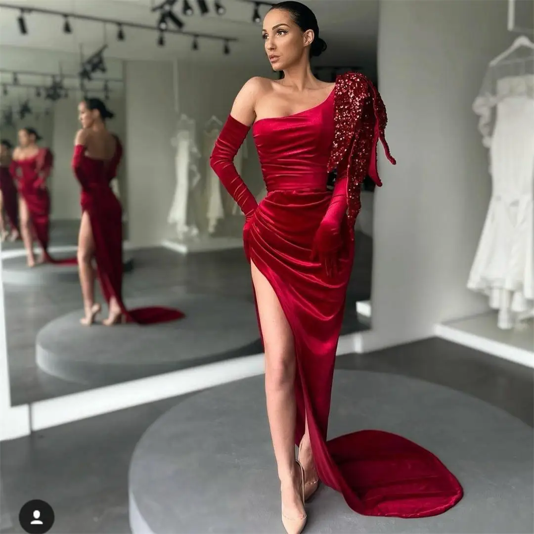 

Женское велюровое платье It's yiiya, белое элегантное платье на одно плечо с блестками и разрезом сбоку на лето 2021